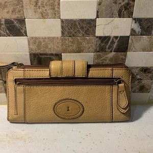Fossil Wallet
